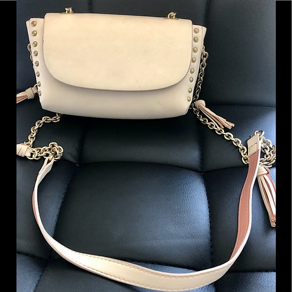 Zara Handbags - 🧸Zara Small Beige & Blush Pink Bag🧸
